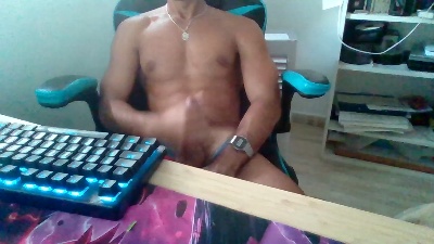 Pamplino94 live from Spain