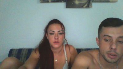 Parejadel96 live from Spain