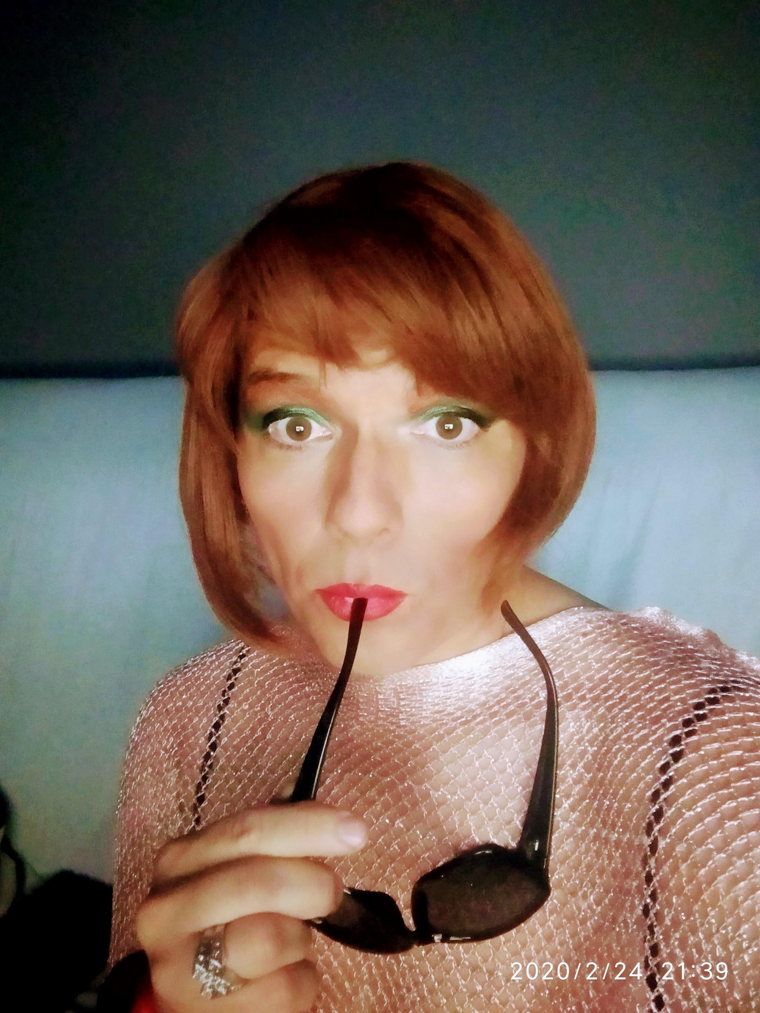 Paula_SaoPaulo live from Spain