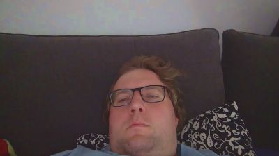 PeterZ1990 live from Germany