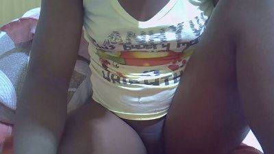 Pretty_shalley live from Kenya