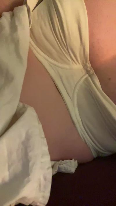 PrincessJessica live from United Kingdom