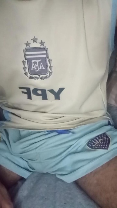 Puto_argentino live from Argentina