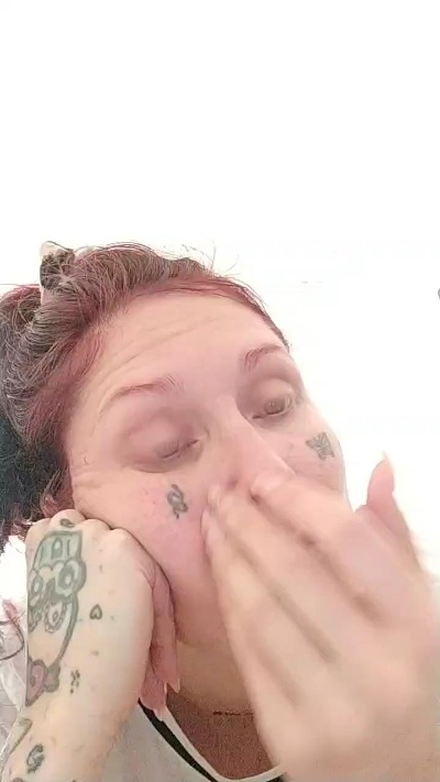 Reinaclotoxx live from Argentina