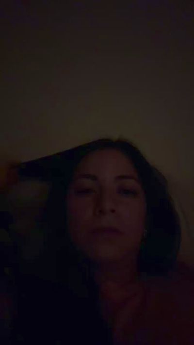 Rosalia029 live from United States
