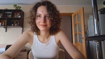 RoslynAngviano live from Poland