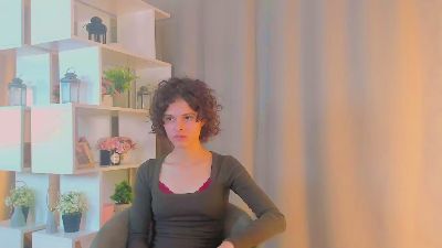 RozellaHachey live from France