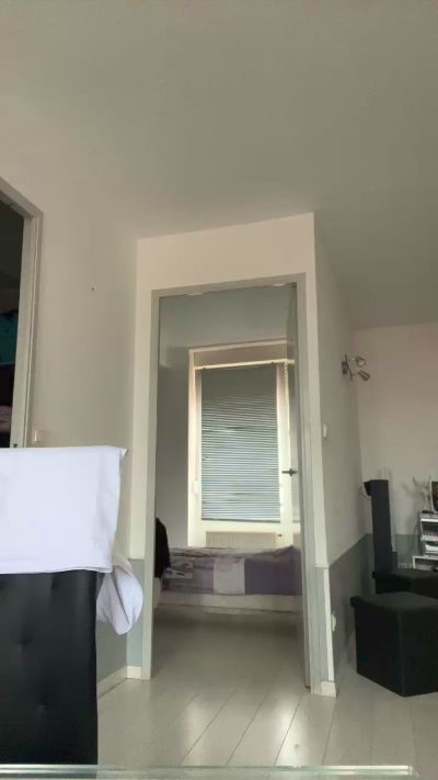 Rxzmo08 live from France
