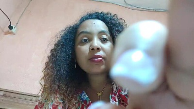 Sandohot live from Madagascar