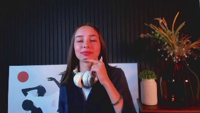 ShaylaKamin live from France