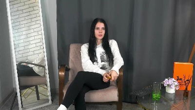 ShelbyDresher live from France