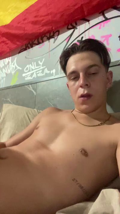 ShinyTwink live from Spain
