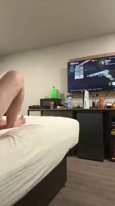 Silent_Princess live from United States