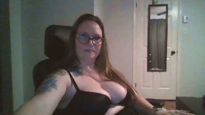 SpicyTT live from Canada