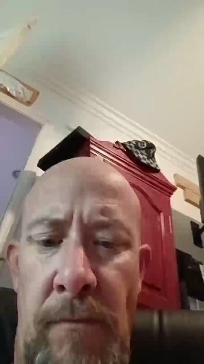 Spunwhitey live from United States