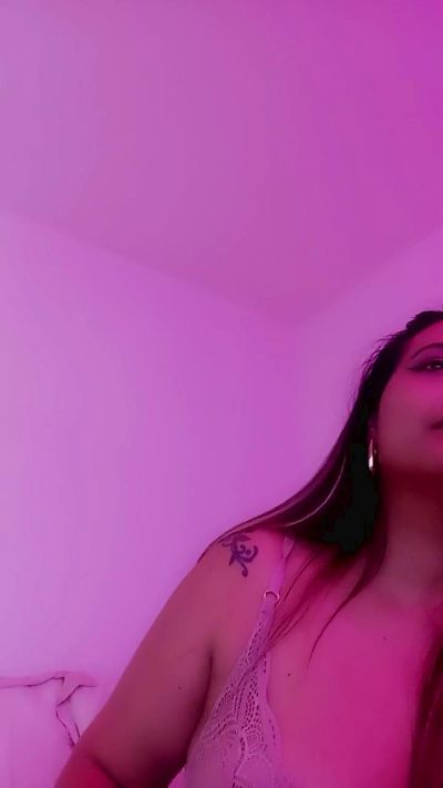 Star_rose18 live from Colombia