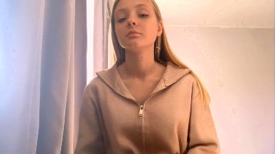 SuziFairbanks live from France