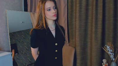 TaraTomlison live from France