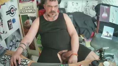 TeddyTedesma live from Spain