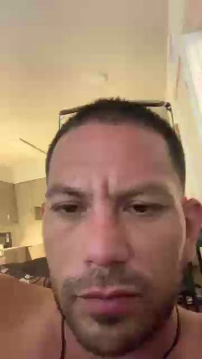 Thickntasteee live from United States