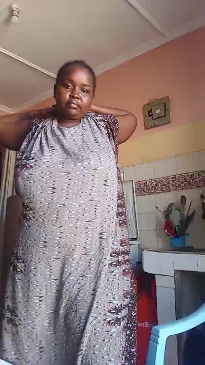 Thickyana live from Kenya