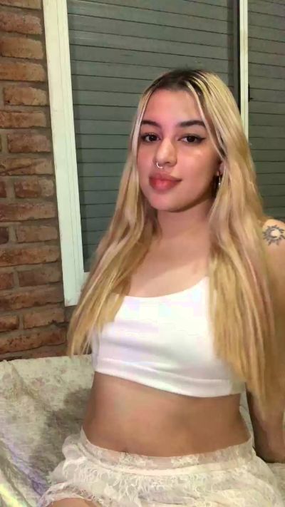 Tiffanystarling live from Argentina