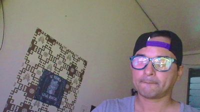 TomHard8 live from Venezuela