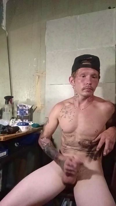TrapMasterB live from United States