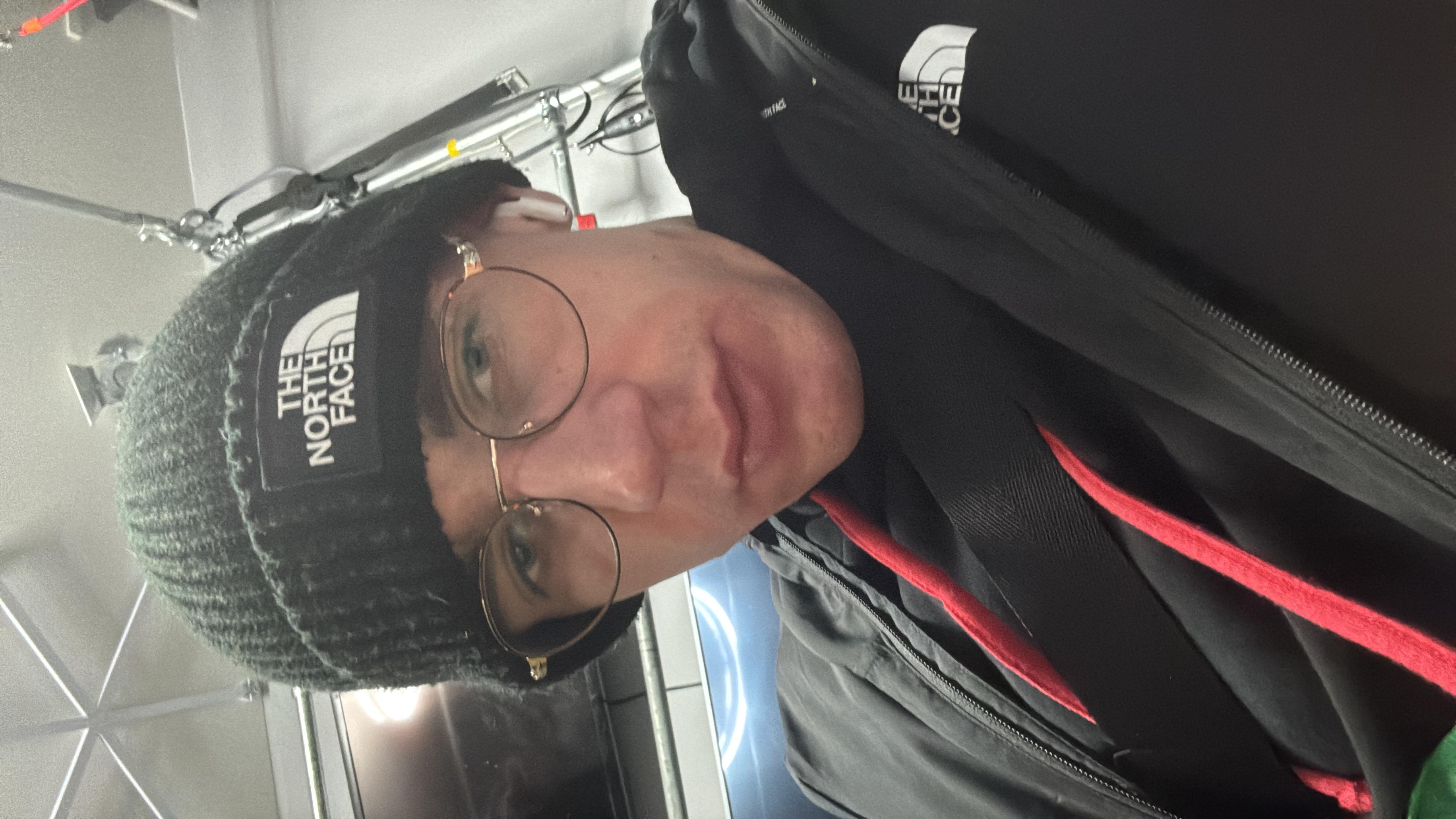 TroubleDPsub live from United Kingdom