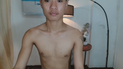 Ur_littlesecret live from Philippines