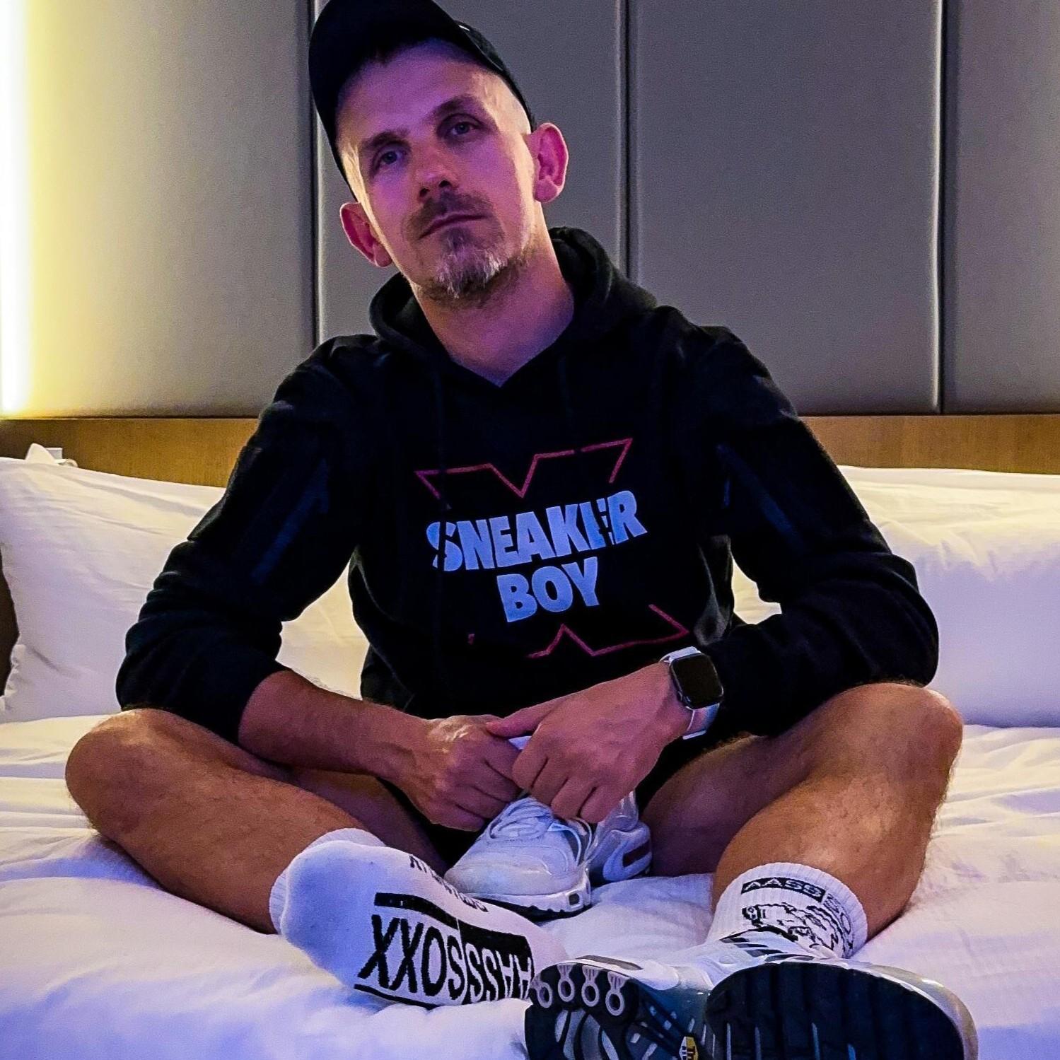 Urban_Sniff live from Poland