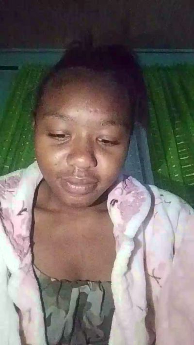 Vannyah2 live from Madagascar
