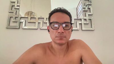 alex_ruiz_ live from Costa Rica