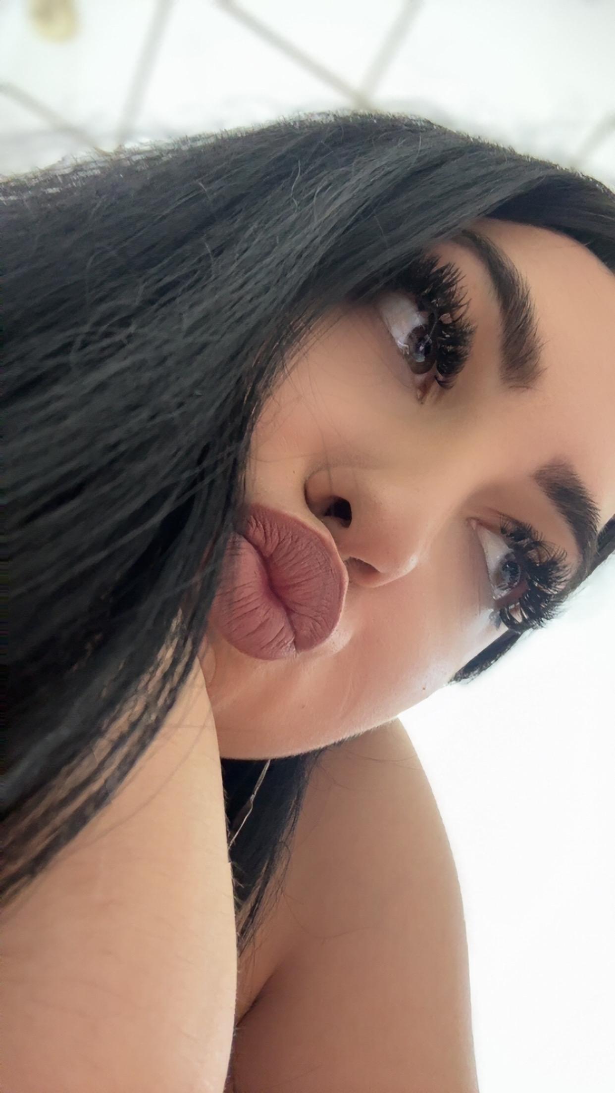 alexandra294 live from Romania