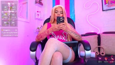 ambar_lopez live from Colombia