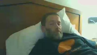 andrewe421 live from Canada