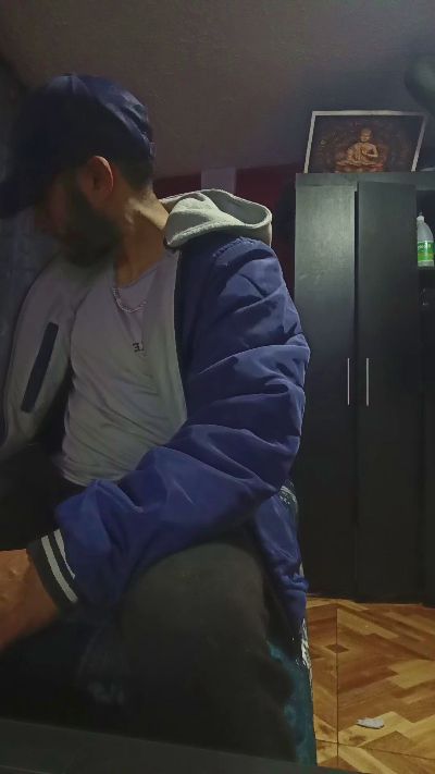 androd666 live from Colombia