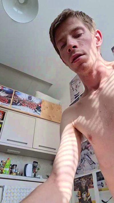 angler98 live from Czechia