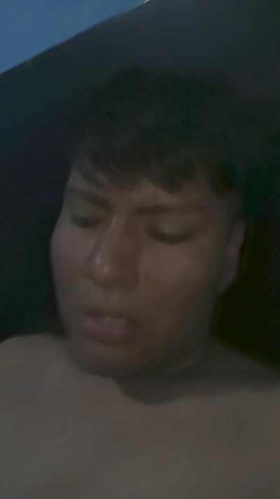 ari59398 live from Ecuador
