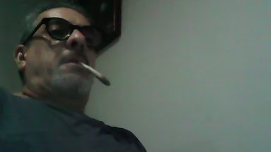 bafio04 live from Italy