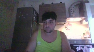 bullo89uu live from Italy