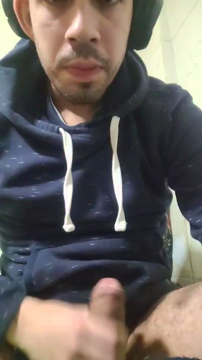 chrisd26_ live from Chile