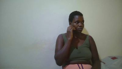 cute_heaven live from Kenya