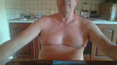 d_any_71 live from Italy