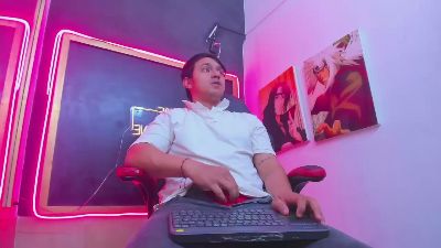 deivi_4 live from Colombia