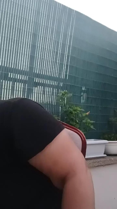 eroticjess live from Italy