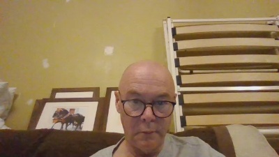 f7610 live from United Kingdom