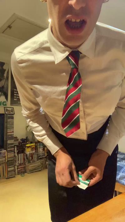 fagboysissy live from United Kingdom