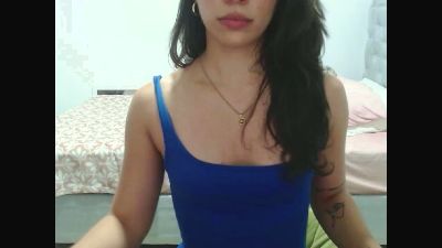flora_oxig live from Chile