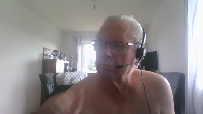 gue44mue live from Germany